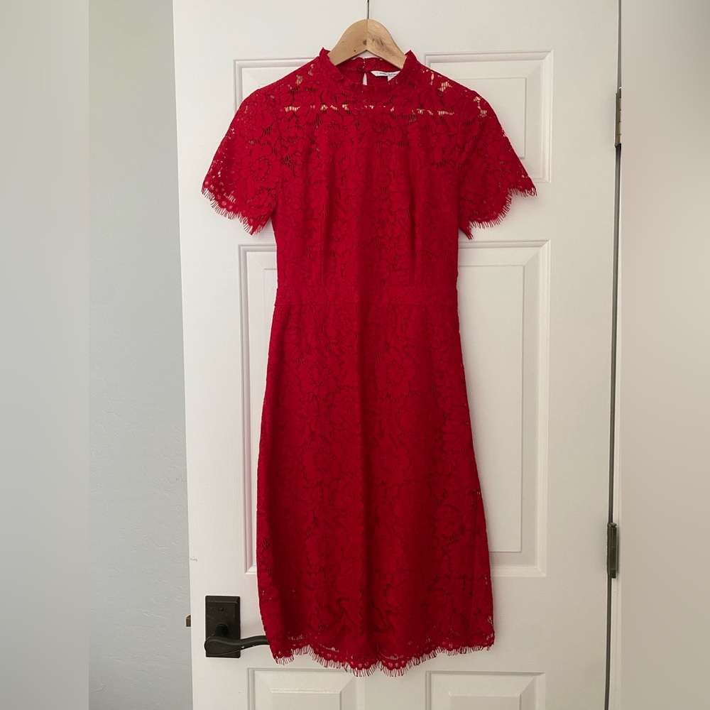 Diana Von Furstenburg dvf red holiday wedding lace midi exposure back dress